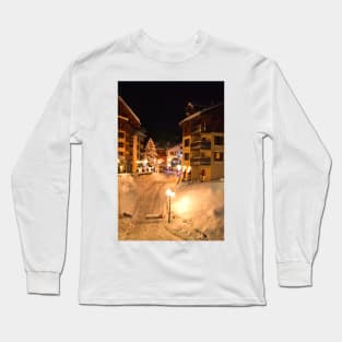 Les Arcs Arc 1950 Paradiski Ski Area French Alps France Long Sleeve T-Shirt